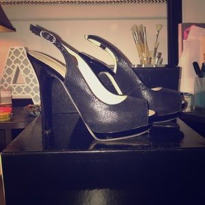 Gorgeous sling back heels